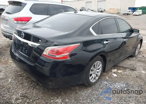 2015 Nissan Altima 2.5 S из США, поврежденный, VIN 1N4AL3AP2FN371932